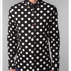 I need this Your Neighbors Polka dot shirt in size Small